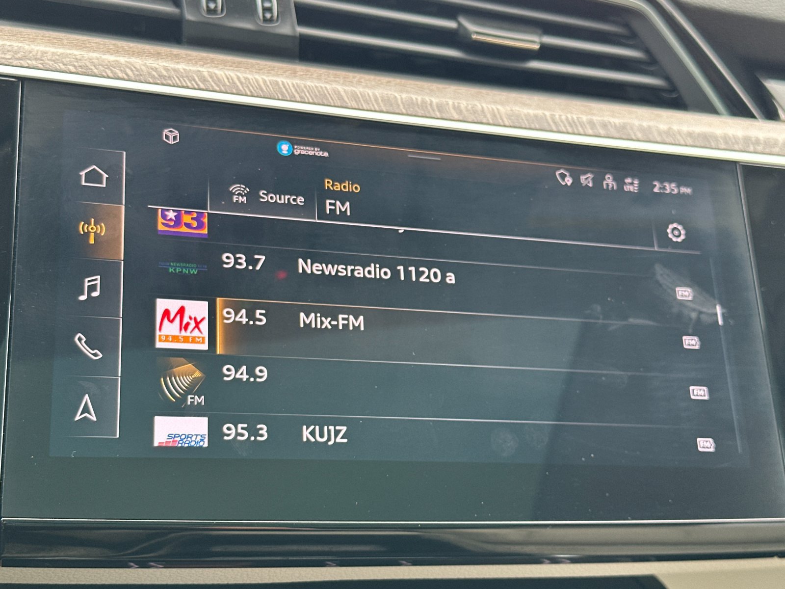 Used 2024 Audi Q8 e-tron Premium Plus AWD/4WD image 21