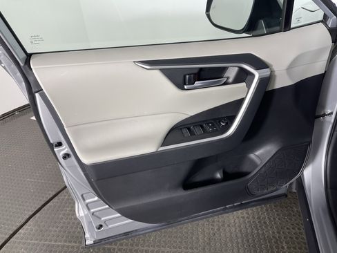 Used 2024 Toyota RAV4 XLE image 10