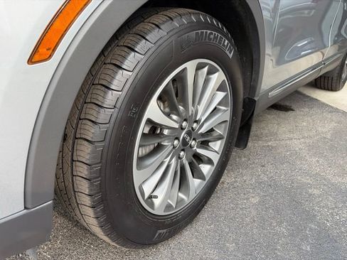 Used 2021 Lincoln Nautilus AWD w/ Equipment Group 101A image 6