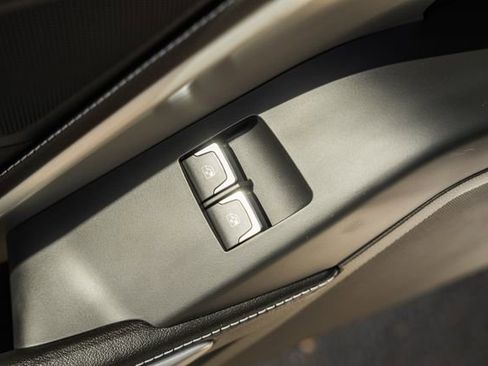 Used 2016 Chevrolet Corvette Stingray Coupe image 35