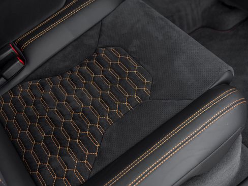 Used 2024 Lamborghini Urus S image 45