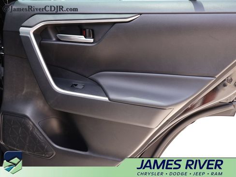 Used 2023 Toyota RAV4 XLE Premium AWD/4WD image 11