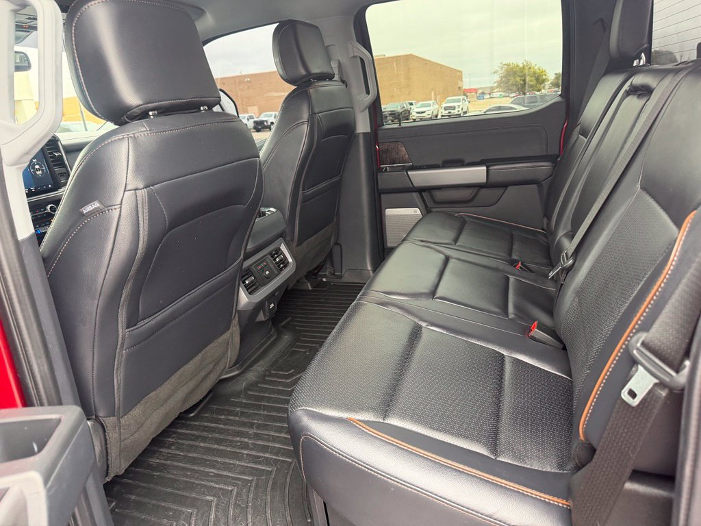 Used 2025 Ford F250 Lariat w/ Black Appearance Package AWD/4WD image 21