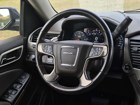 Used 2019 GMC Yukon Denali w/ Denali Ultimate Package image 15
