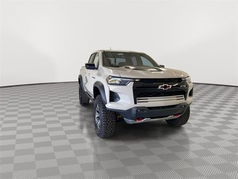 New 2026 Chevrolet Colorado ZR2 w/ Technology Package image 3