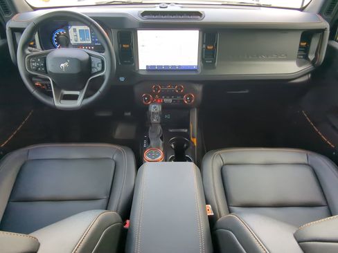 Certified 2024 Ford Bronco Badlands image 13