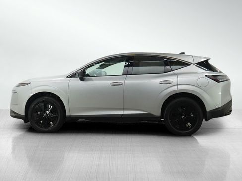 Used 2025 Nissan Murano SV image 2