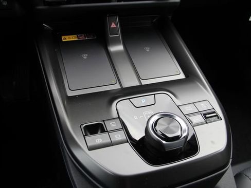 New 2026 Subaru Solterra image 17