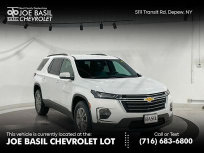 Used 2023 Chevrolet Traverse LT