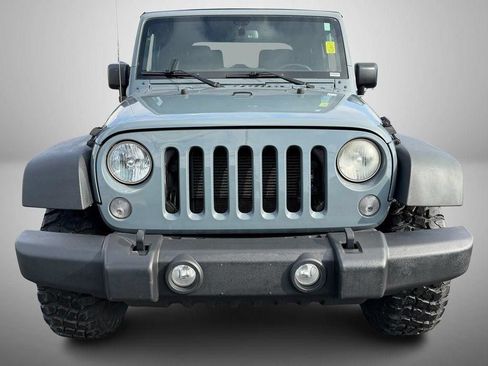 Used 2015 Jeep Wrangler Sport w/ Quick Order Package 24S AWD/4WD image 9