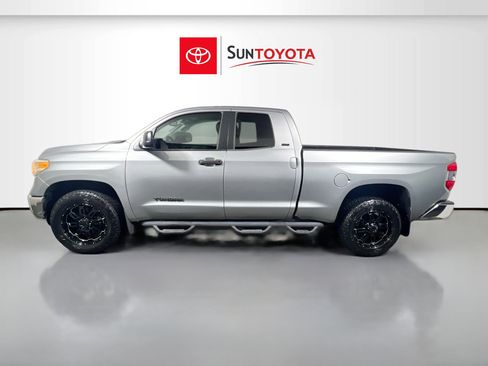 Used 2016 Toyota Tundra SR5 image 7
