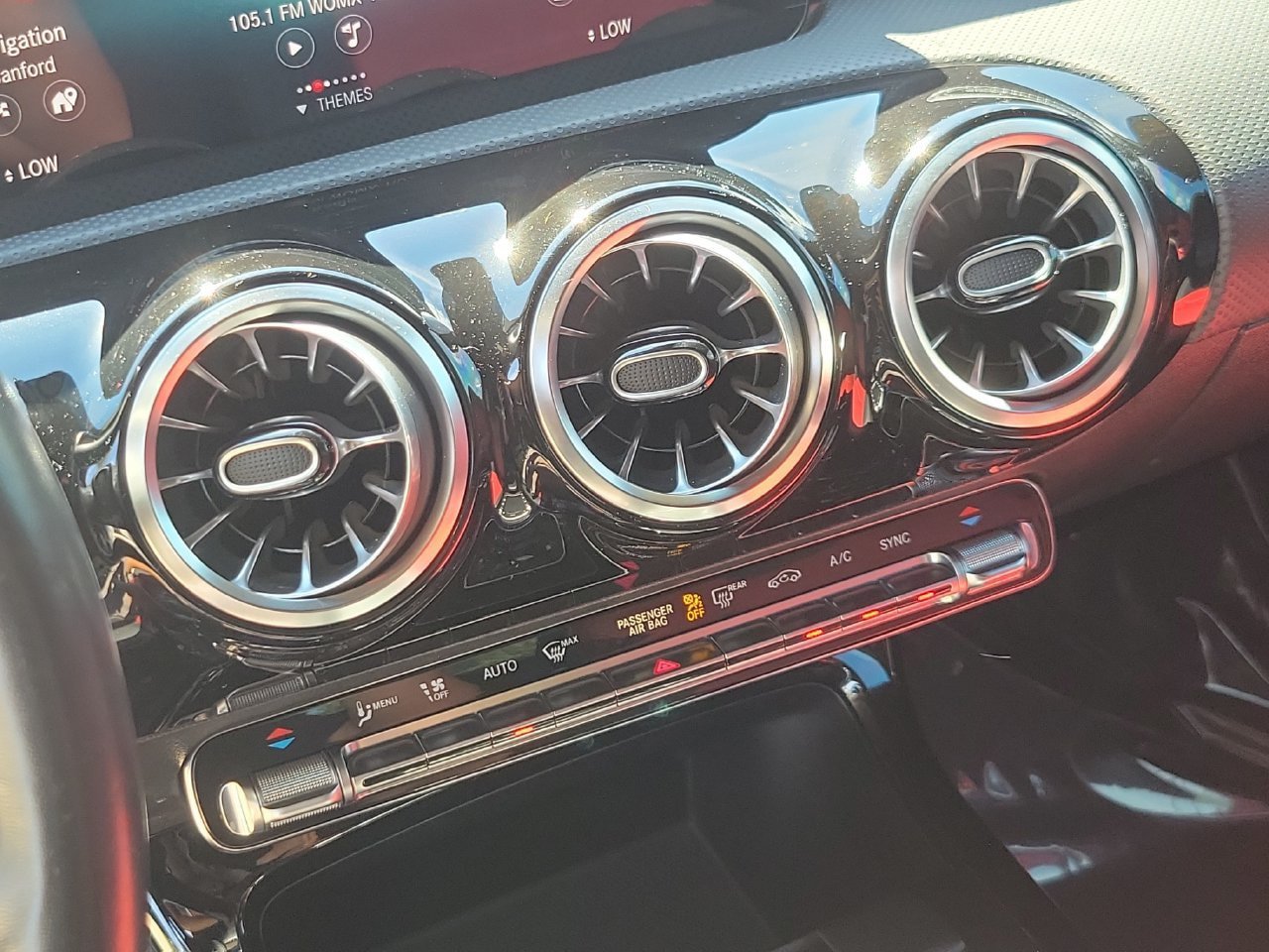 Used 2022 Mercedes-Benz CLA 250 image 25