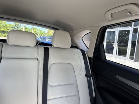 Used 2025 MAZDA CX-5 AWD 2.5 S w/ Preferred Package image 19
