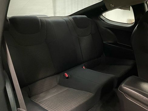 Used 2012 Hyundai Genesis 2.0T image 12