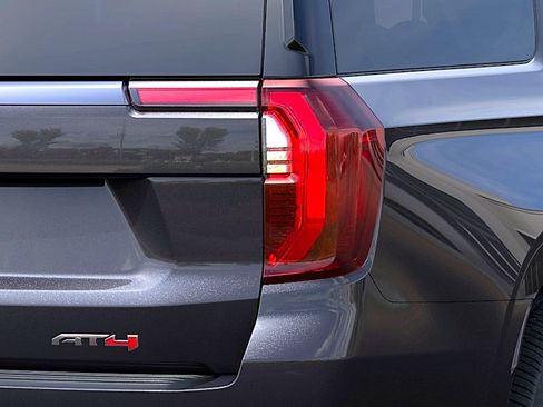 New 2026 GMC Yukon XL AT4 Ultimate AWD/4WD image 11