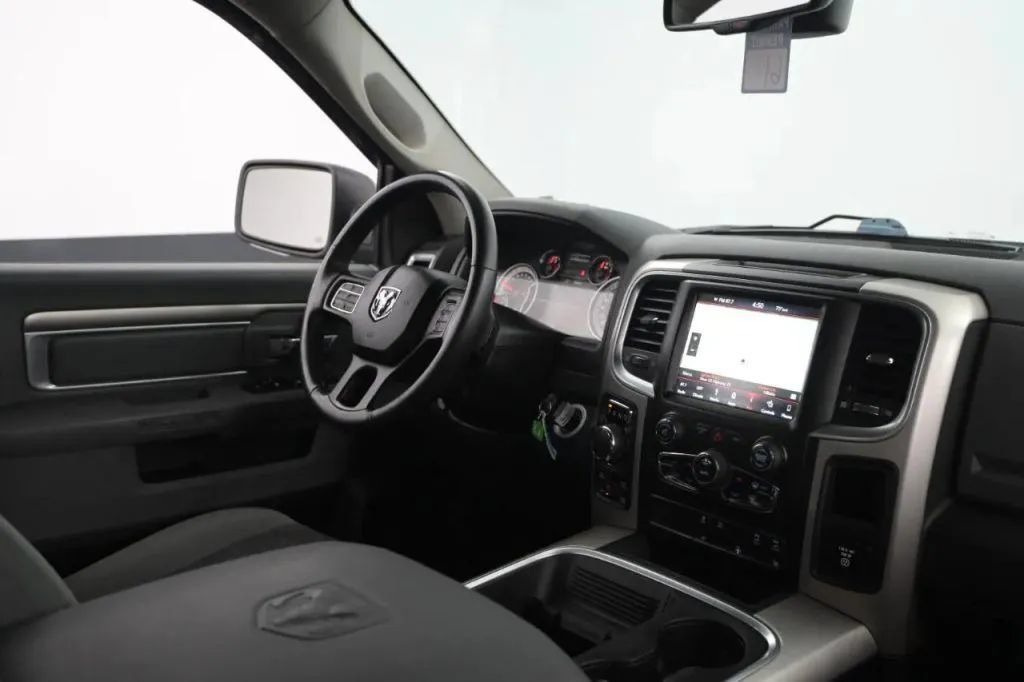 Used 2018 RAM 1500 Big Horn AWD/4WD image 49