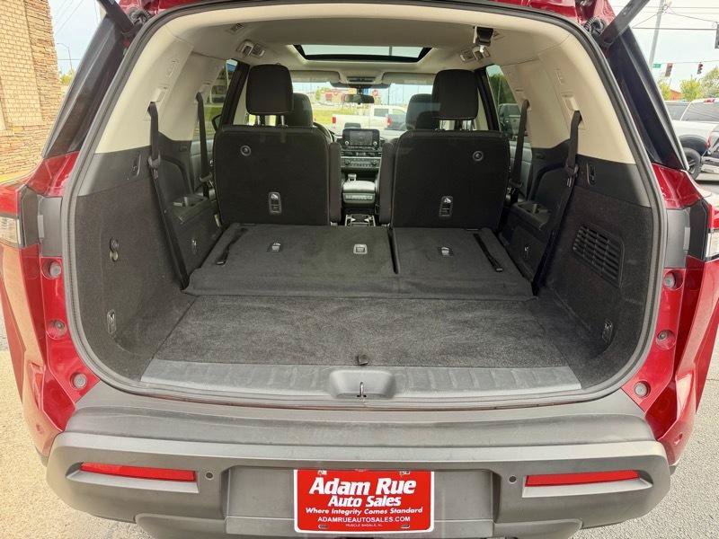 Used 2022 Nissan Pathfinder SV w/ SV Premium Package AWD/4WD image 10
