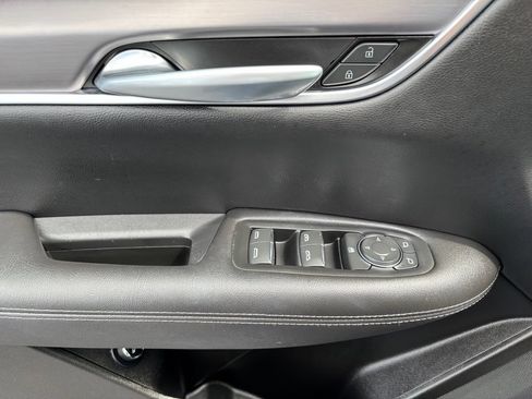Used 2024 Cadillac XT5 Luxury w/ LPO, Floor Liner Package AWD/4WD image 13