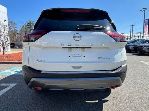 Used 2023 Nissan Rogue SL image 17