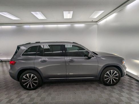 Used 2022 Mercedes-Benz GLB 250 4MATIC image 7