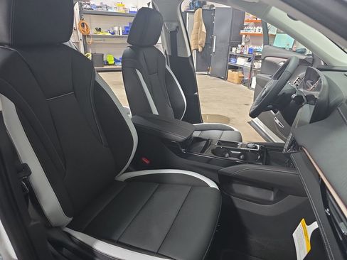 New 2026 Buick Envision Sport Touring image 10