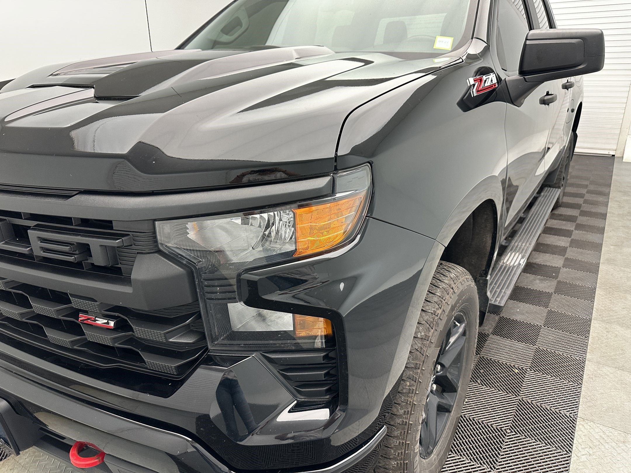 Certified 2024 Chevrolet Silverado 1500 Custom Trail Boss AWD/4WD image 12