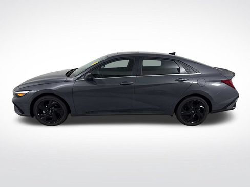Certified 2026 Hyundai Elantra SEL Sport Premium FWD image 8