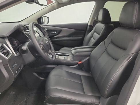 Certified 2024 Nissan Murano SV w/ SV Midnight Edition Package FWD image 22