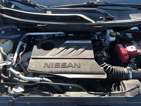 Used 2025 Nissan Rogue SV AWD/4WD image 27