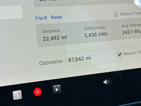 Used 2020 Tesla Model 3 Standard image 23