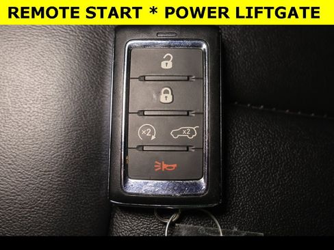 Used 2022 Jeep Grand Cherokee Limited image 9