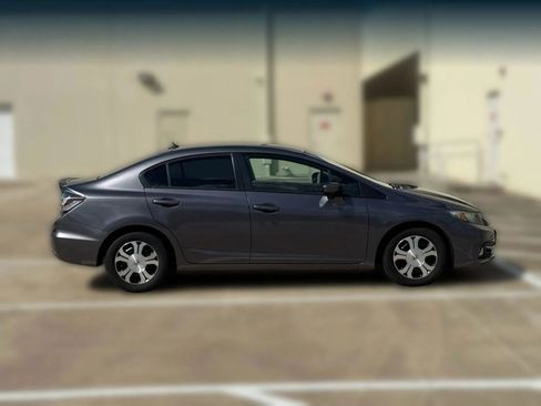 Used 2015 Honda Civic Hybrid Sedan image 10