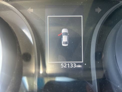 Used 2024 Toyota Camry LE image 6