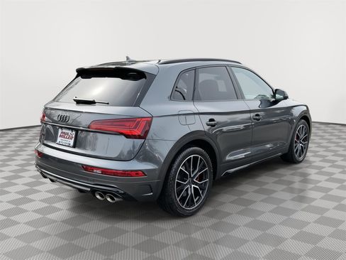 Used 2025 Audi SQ5 Premium Plus w/ Premium Plus Package image 6