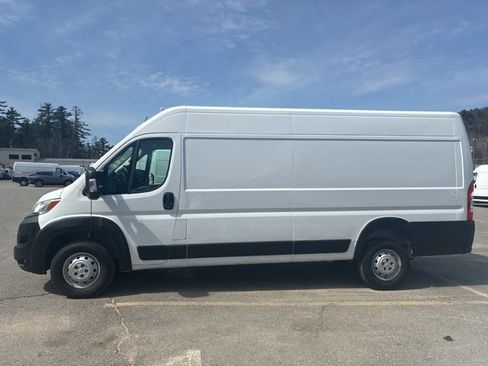 Used 2023 RAM ProMaster 3500 w/ Convenience Group FWD image 6