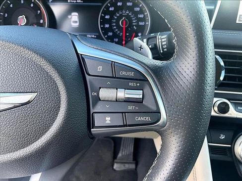 Used 2020 Genesis G70 2.0T w/ Elite Package RWD image 21