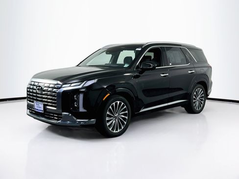 Used 2023 Hyundai Palisade Calligraphy w/ Cargo Package AWD/4WD image 1