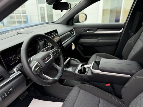 New 2026 GMC Terrain Elevation image 11