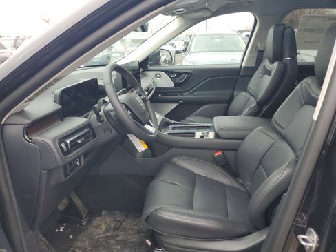 New 2026 Lincoln Aviator Reserve image 11