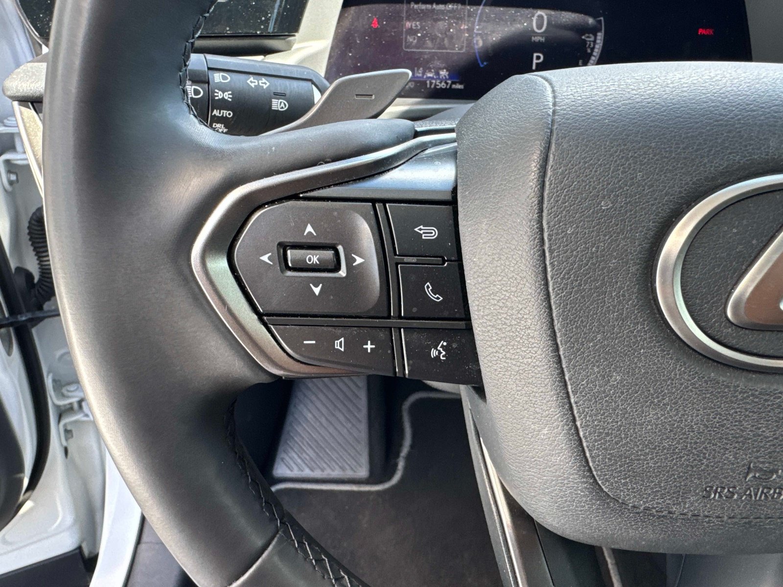 Used 2024 Lexus RZ 300e Premium w/ Accessory Package (Z1) FWD image 32