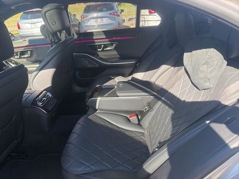 Used 2021 Mercedes-Benz S 580 4MATIC Sedan image 12