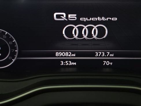Used 2018 Audi Q5 2.0T Premium Plus w/ Premium Plus Package AWD/4WD image 12