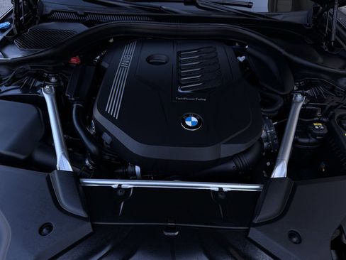 Used 2023 BMW 540i xDrive w/ M Sport Package image 28