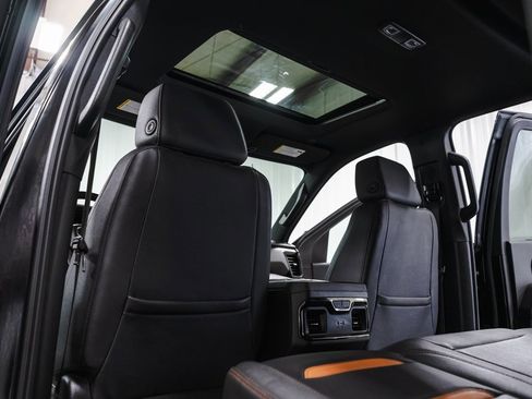 Used 2024 GMC Sierra 2500 AT4 w/ AT4 Premium Plus Package image 31