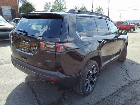 New 2026 Jeep Cherokee Overland image 3