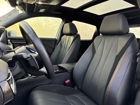 Used 2025 Acura ADX A-Spec image 12