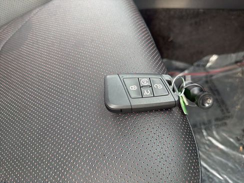 Used 2023 Volkswagen Jetta GLI Autobahn image 26