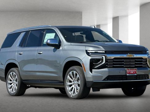 New 2026 Chevrolet Tahoe Premier image 2