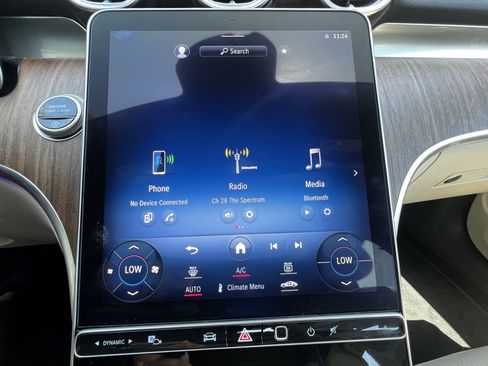 Used 2023 Mercedes-Benz C 300 Sedan image 21