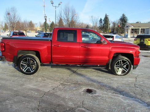 Used 2018 Chevrolet Silverado 1500 LT w/ All Star Edition image 7